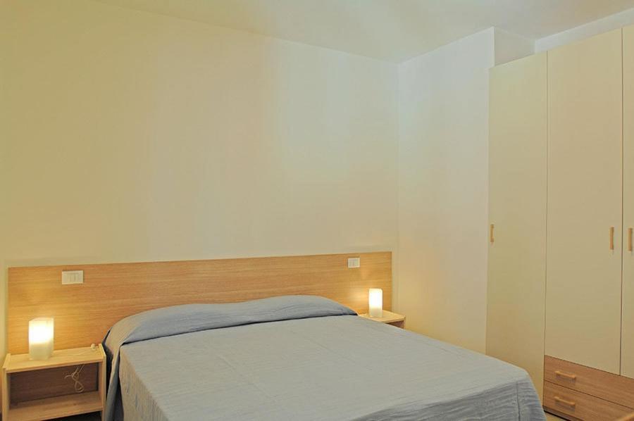 מרינה די קמפו Appartamenti Casa Pineta חדר תמונה